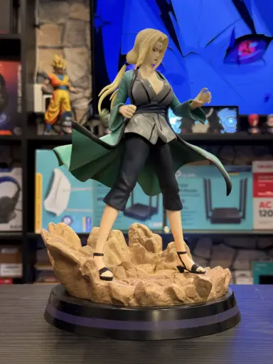 FIGURA TSUNADE / NARUTO SHIPPUDEN